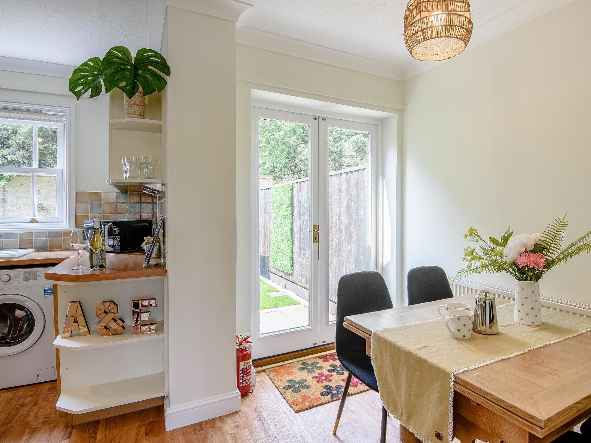 Eves Retreat Villa Wragby Екстериор снимка